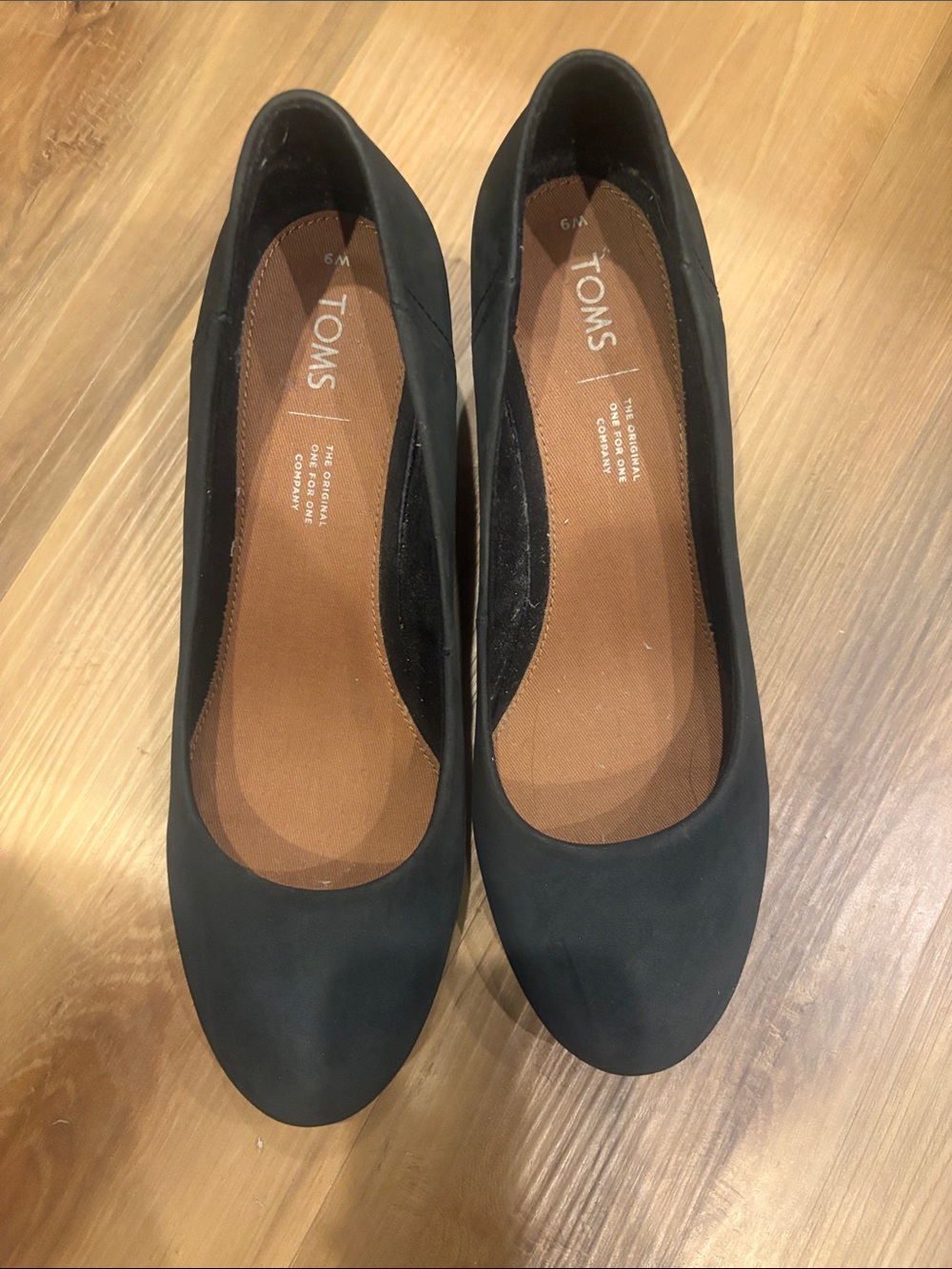 Toms Black Slip-On Ballet Flats